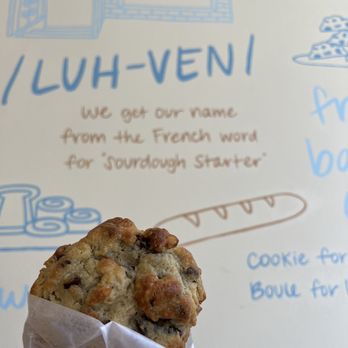 Levain Bakery - Georgetown, D.C - Chocolate Chip Walnut Cookie - Bakeries Near Me - Washington, DC, District of Columbia Levain Bakery - Georgetown, D.C - Chocolate Chip Walnut Cookie - Bakeries Near Me - Washington, DC, District of Columbia
