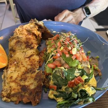 Breakfast Club - Farm House Omelette - Breakfast & Brunch Near Me - Walnut Creek, California