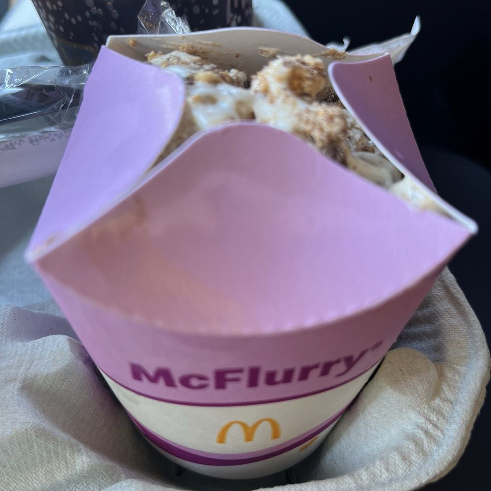 McDonald's - McFlurry - Burgers Near Me - Prosser, Washington McDonald's - McFlurry - Burgers Near Me - Prosser, Washington