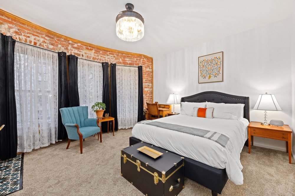 Flora House Denver - wedding in Denver, CO