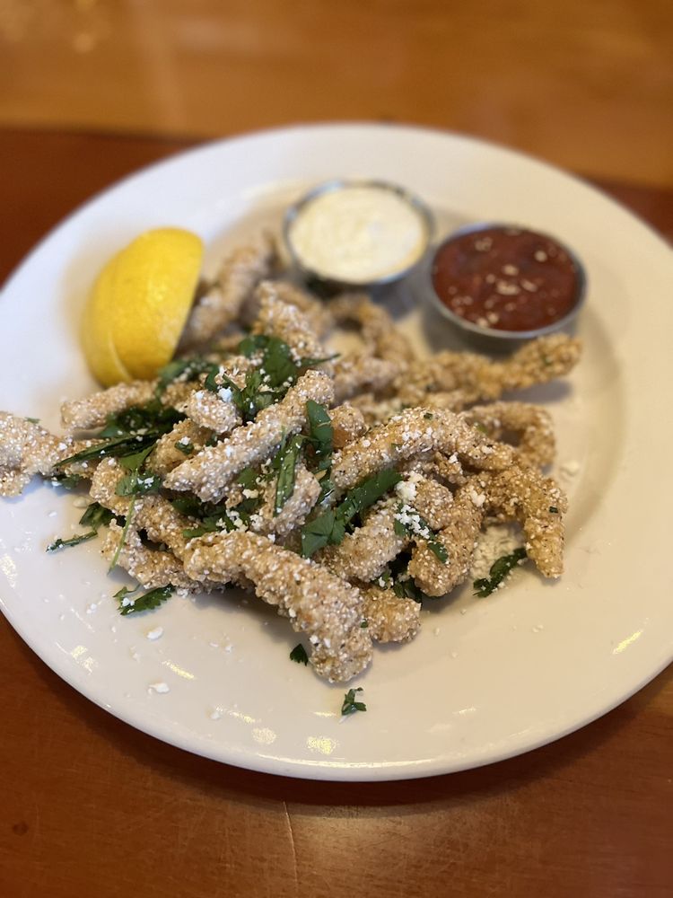 Bear Tooth Grill