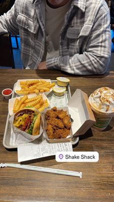 Shake Shack Las Vegas Premium Outlets by null