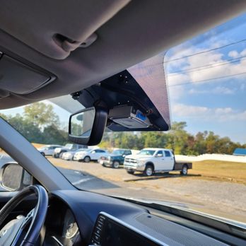 1. Tri-Star Auto Glass