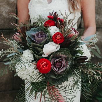 Southern Blossom Florist - Bride Bouquet - Florists Near Me - FORT MILL, South Carolina Southern Blossom Florist - Bride Bouquet - Florists Near Me - FORT MILL, South Carolina