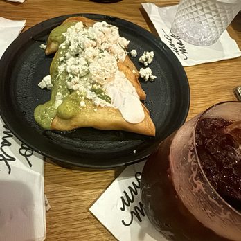 El Barrio Cantina - Taquitos De Papa (4) - Mexican Near Me - Long Beach, California El Barrio Cantina - Taquitos De Papa (4) - Mexican Near Me - Long Beach, California