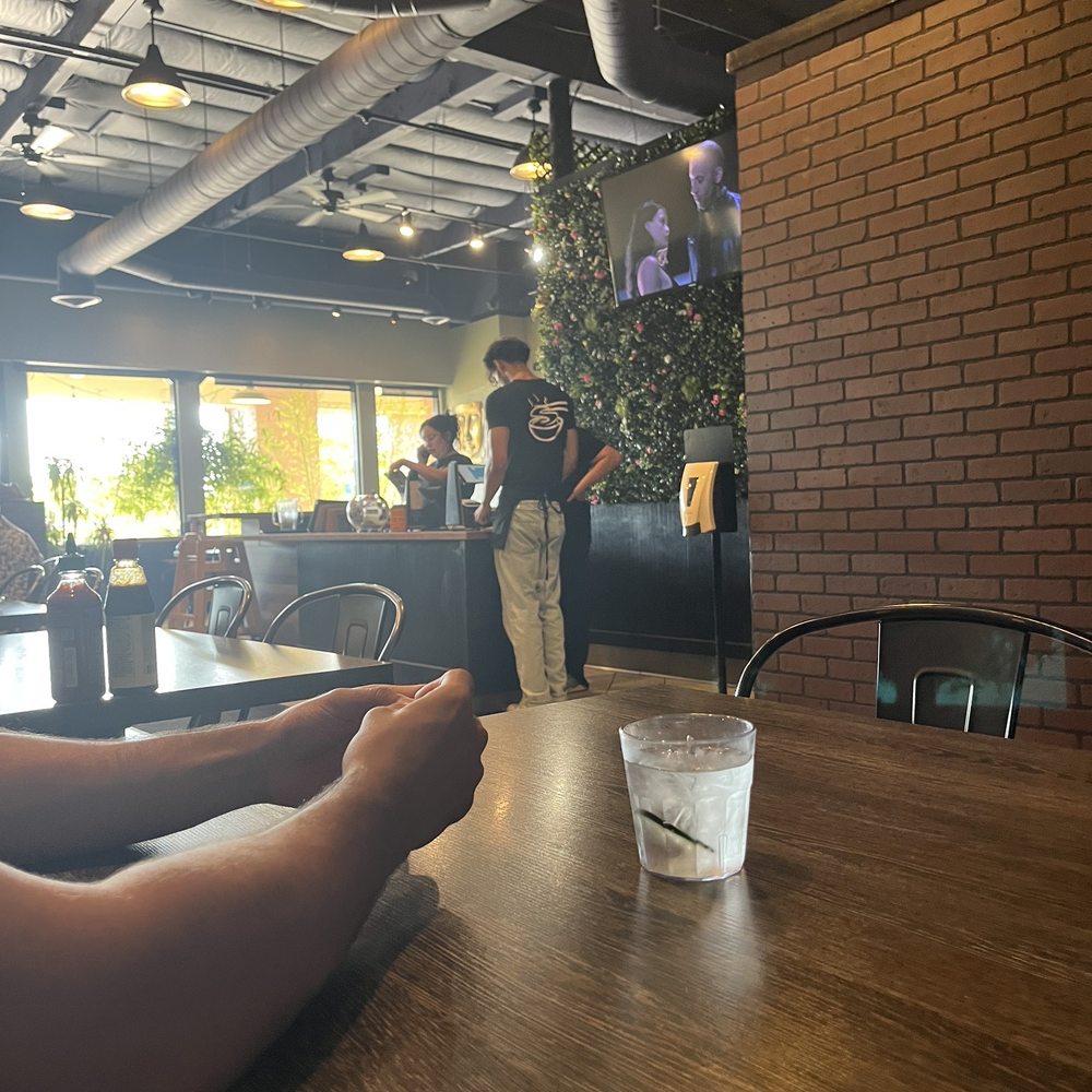 Simmer - Inside - Vietnamese Near Me - Rohnert Park, California Simmer - Inside - Vietnamese Near Me - Rohnert Park, California
