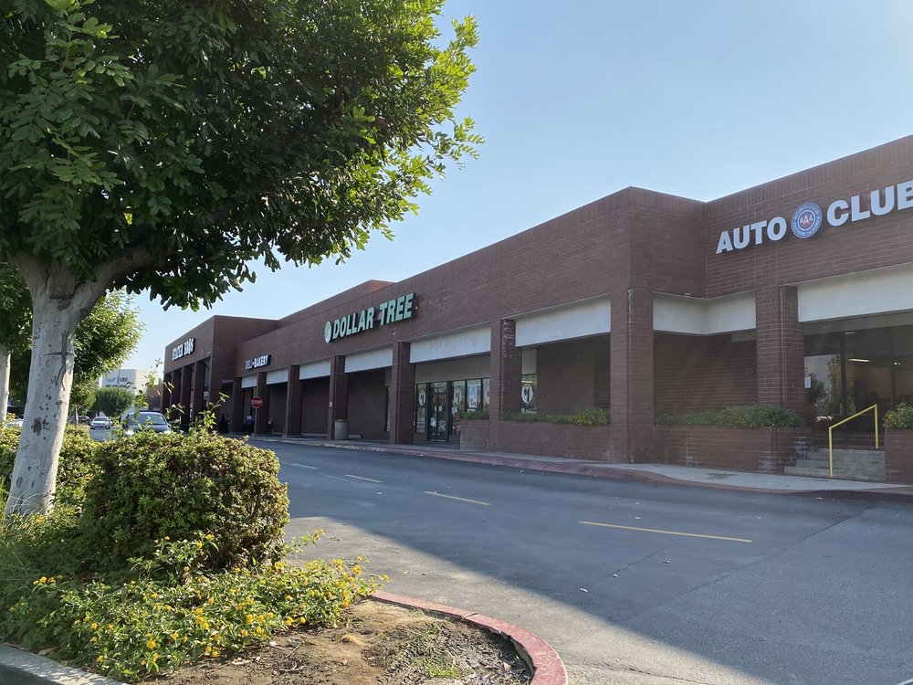 DOLLAR TREE Updated October 2024 25 Photos & 30 Reviews 403 N