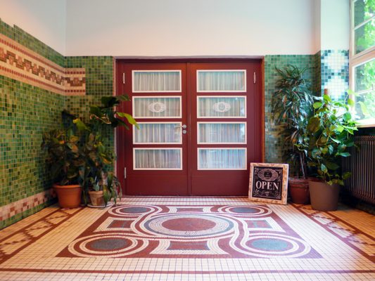 House of Small Wonder by null
