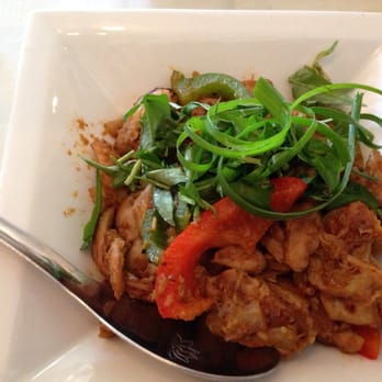 Duc's Bistro - Lemongrass chicken - French Near Me - Honolulu, Hawaii Duc's Bistro - Lemongrass chicken - French Near Me - Honolulu, Hawaii
