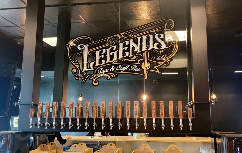 Legends Taps & Craft Beer Logo