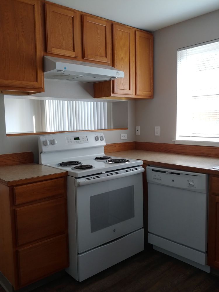 WESTEND APARTMENTS 28 Photos 1350 Cedar Ave, Marysville, Washington