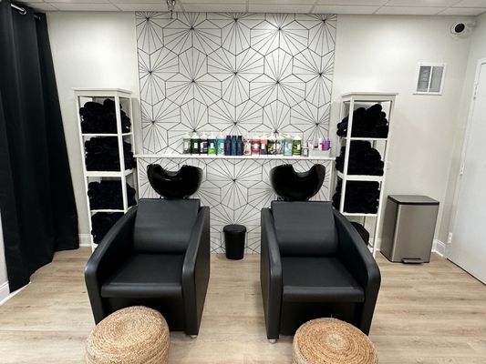 REVIVE SALON OLDTOWN - Updated January 2025 - 22 Photos - 205 S Union