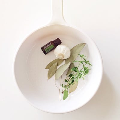 Saffron & Sage by null