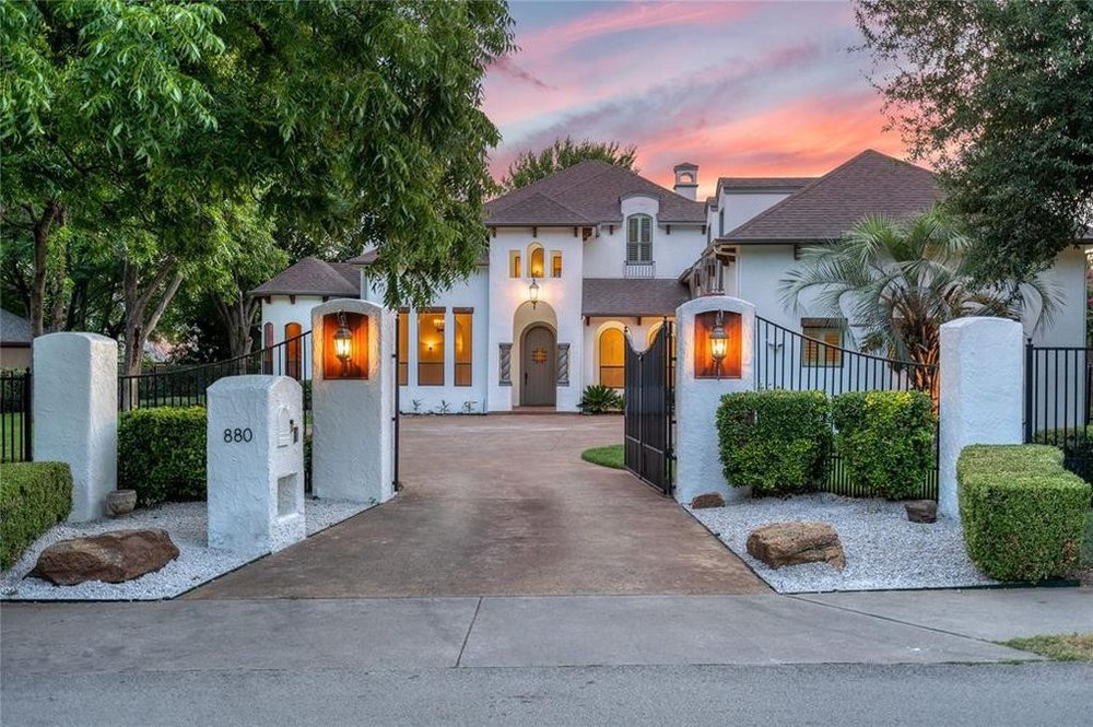 Slide of Snow Roofing and Exteriors