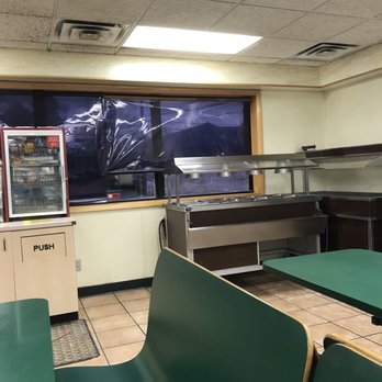 bp - Seating, buffet empty after hours - Gas Stations Near Me - Fairfield, Iowa