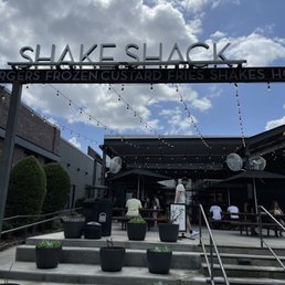 Exterior photo of Shake Shack I-Drive - Orlando, Florida Exterior photo of Shake Shack I-Drive - Orlando, Florida