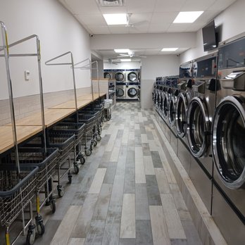 Central Wash Laundromat - Laundromat Near Me - Brooklyn, New York