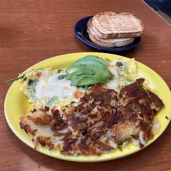 Sam's No 3 - Veggie Omelet with hash browns and sourdough Toast - Breakfast & Brunch Near Me - Denver, Colorado