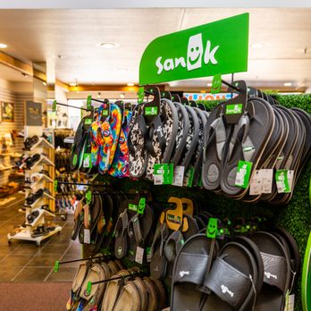 Shoe-A-Holic - shoe-a-holic - Shoe Stores Near Me - Eugene, Oregon Shoe-A-Holic - shoe-a-holic - Shoe Stores Near Me - Eugene, Oregon
