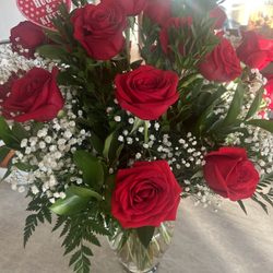Dubuque Flower Company - Beautiful roses!