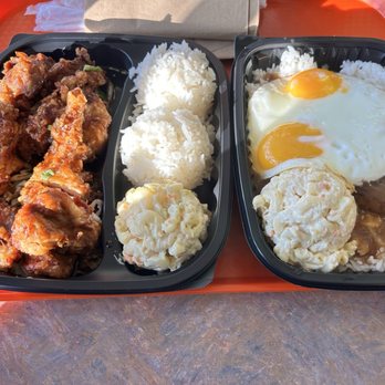 Zippy's Kapahulu - Left - Korean Fried Chicken, right - Loco Moco - Fast Food Near Me - Honolulu, Hawaii Zippy's Kapahulu - Left - Korean Fried Chicken, right - Loco Moco - Fast Food Near Me - Honolulu, Hawaii