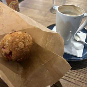 Bluestone Cottage - Orange-cran muffin - Breakfast & Brunch Near Me - Winnipeg, Manitoba Bluestone Cottage - Orange-cran muffin - Breakfast & Brunch Near Me - Winnipeg, Manitoba