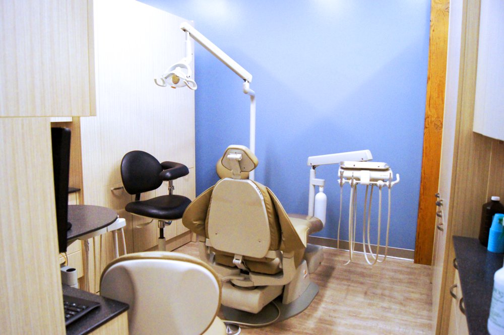COLUMBIA SMILES DENTAL Updated October 2024 12 Reviews 16415 SE 15th St, Vancouver