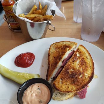 Big Pink - Rueban sandwich with fries - Pizza Near Me - Miami Beach, Florida