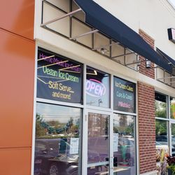 Das' Creamery MooTown - Das' Creamery !!