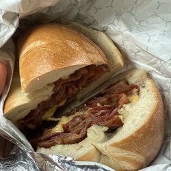 Everything Bagels & Deli - Plain bagel with bacon and cheese