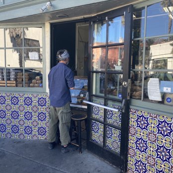 Oat Bakery - Ordering window now set up outside - Organic Stores Near Me - Santa Barbara, California Oat Bakery - Ordering window now set up outside - Organic Stores Near Me - Santa Barbara, California