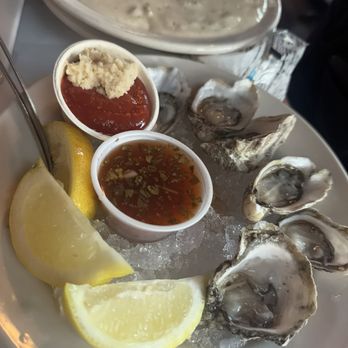 The Crab Pot - Oysters - Seafood Near Me - Seattle, Washington The Crab Pot - Oysters - Seafood Near Me - Seattle, Washington