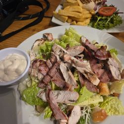 The Crown - Bacon and grilled chicken Caesar salad full portion