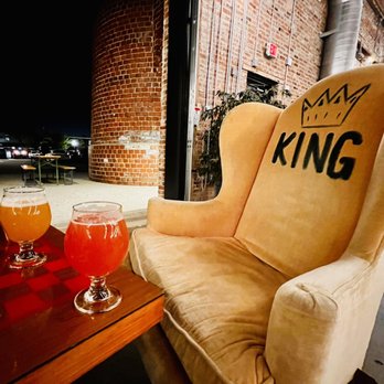 Pivotal Brewing Company - All Yhings Considered and Fruit Salad - Breweries Near Me - Bristol, Rhode Island Pivotal Brewing Company - All Yhings Considered and Fruit Salad - Breweries Near Me - Bristol, Rhode Island