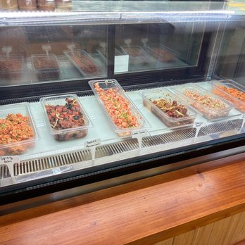 The Golden Pineapple - All poki made fresh daily! - Hawaiian Near Me - Sacramento, California