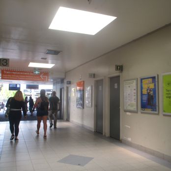 Moorabbin Railway Station - Concourse - Train Stations Near Me - Moorabbin, VIC