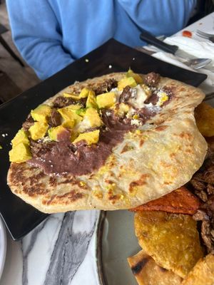 El Atlacatl Salvi Kitchen by null