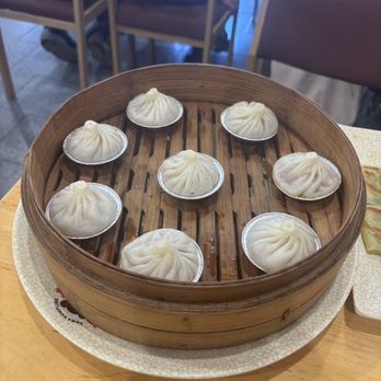 Fuwa Dumpling 福娃餃子 - 32. Pork Xiao Long Bao / 上海小籠包 - Chinese Near Me - San Francisco, California Fuwa Dumpling 福娃餃子 - 32. Pork Xiao Long Bao / 上海小籠包 - Chinese Near Me - San Francisco, California
