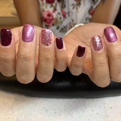 The Nail Gallery & Spa - Gel manicure