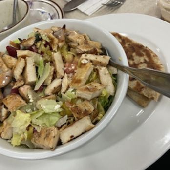 Leo's Coney Island - Greek Salad with Grilled Chicken and Whole Wheat Pita Bread - Diners Near Me - Bloomfield Hills, Michigan