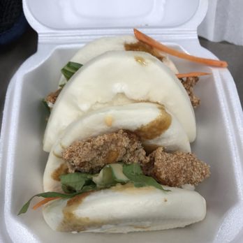 JJ Tea House - Steamed buns with chicken appetizer - Taiwanese Near Me - Columbia, South Carolina JJ Tea House - Steamed buns with chicken appetizer - Taiwanese Near Me - Columbia, South Carolina