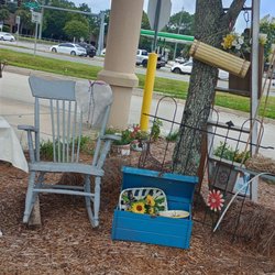 Nice setup to greet customers