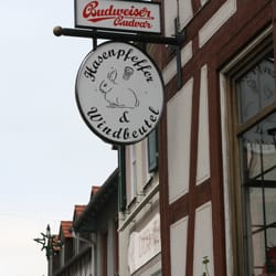 Hasenpfeffer Und Windbeutel