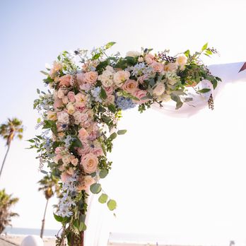 Blossom Floral - Florists Near Me - Santa Monica, California
