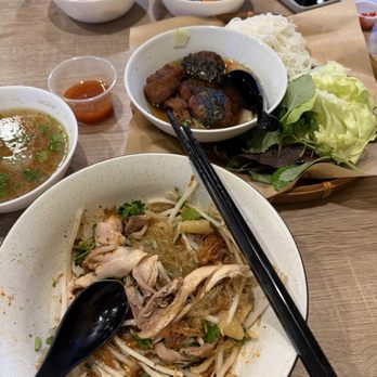 Hanoi 36 Restaurant - Miến gà & bún chả - Vietnamese Near Me - Garden Grove, California Hanoi 36 Restaurant - Miến gà & bún chả - Vietnamese Near Me - Garden Grove, California
