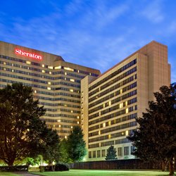 Sheraton Memphis Downtown Hotel