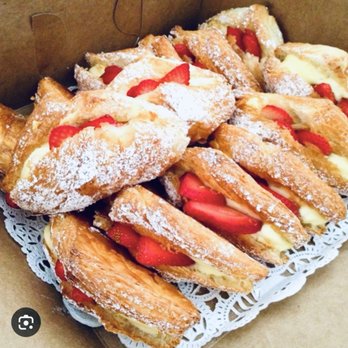 Cream Pan - Strawberry croissant! Yummy! - Bakeries Near Me - Fountain Valley, California Cream Pan - Strawberry croissant! Yummy! - Bakeries Near Me - Fountain Valley, California