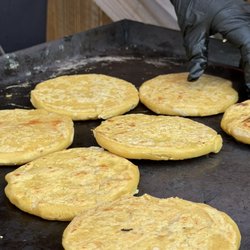 Tacos and Gorditas - The gorditas cooking we love it soo much
