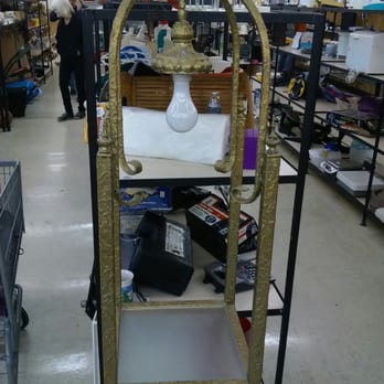 Thrift Town - $50 - Used, Vintage & Consignment Near Me - Sacramento, California Thrift Town - $50 - Used, Vintage & Consignment Near Me - Sacramento, California