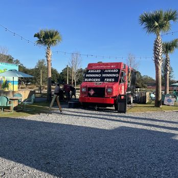 Shaker Burger - Truck - Food Trucks Near Me - Pensacola Beach, Florida Shaker Burger - Truck - Food Trucks Near Me - Pensacola Beach, Florida
